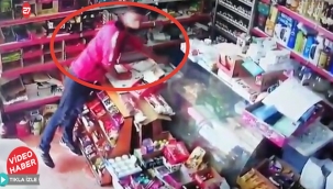 Gaziantep'te Önce Güvenlik Kamerasına Baktı Sonra Çaldı