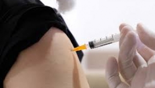 Kimler aşı olacak? Koronavirüs aşısında öncelikli meslek grupları belli oldu