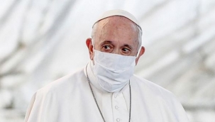 Papa'nın doktoru koronavirüsten öldü