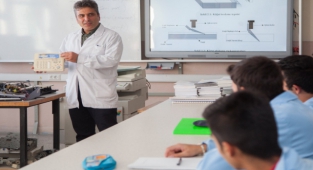 2021 yılında 51 bin 220 öğretmene eğitim verildi