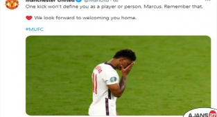 Manchester United'dan Rashford'a destek