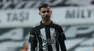  Beşiktaş, Rachid Ghezzal'in bonservisini aldı