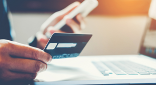 Kredi kartı başvuruları ilk altı ayda %100 arttı