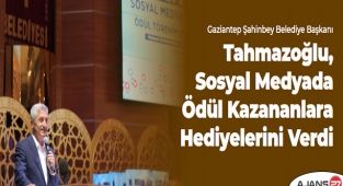 Tahmazoğlu, Sosyal Medyada Ödül Kazananlara Hediyelerini Verdi