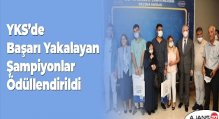 YKS’de başarı yakalayan şampiyonlar ödüllendirildi