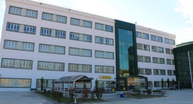 Gaziantep'te Cuma Namazı Sırasında 45 Öğrencinin Telefonu Çalındı