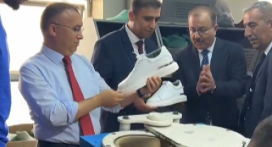Gaziantep'te Üretilen Ayakkabılar Dünya Pazarlarına İhraç Ediliyor