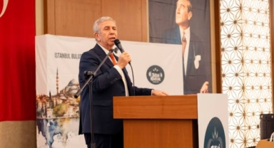 Mansur Yavaş, Gaziantep'te Tarihi Kentler Birliği'ni Ziyaret Etti